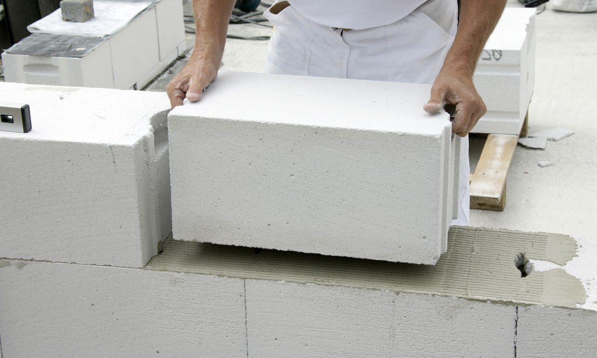 Pustak ceramiczny, beton komórkowy, bloczek silikatowy