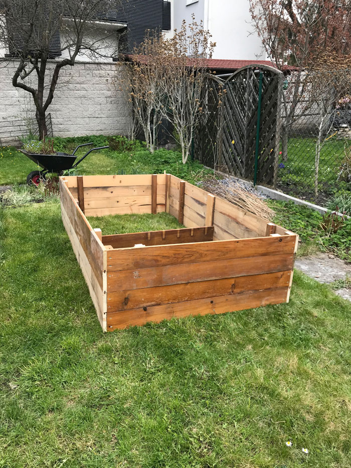 Ogródek warzywny. Budujemy skrzynię inspektową na warzywa
